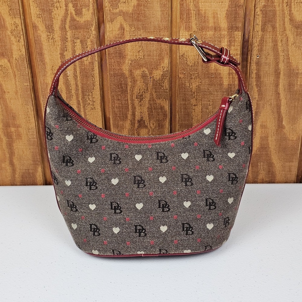 Dooney & Bourke Hobo Bucket Bag Canvas Hearts Signature Gray & Red Y2K DH29 - Picture 4 of 11